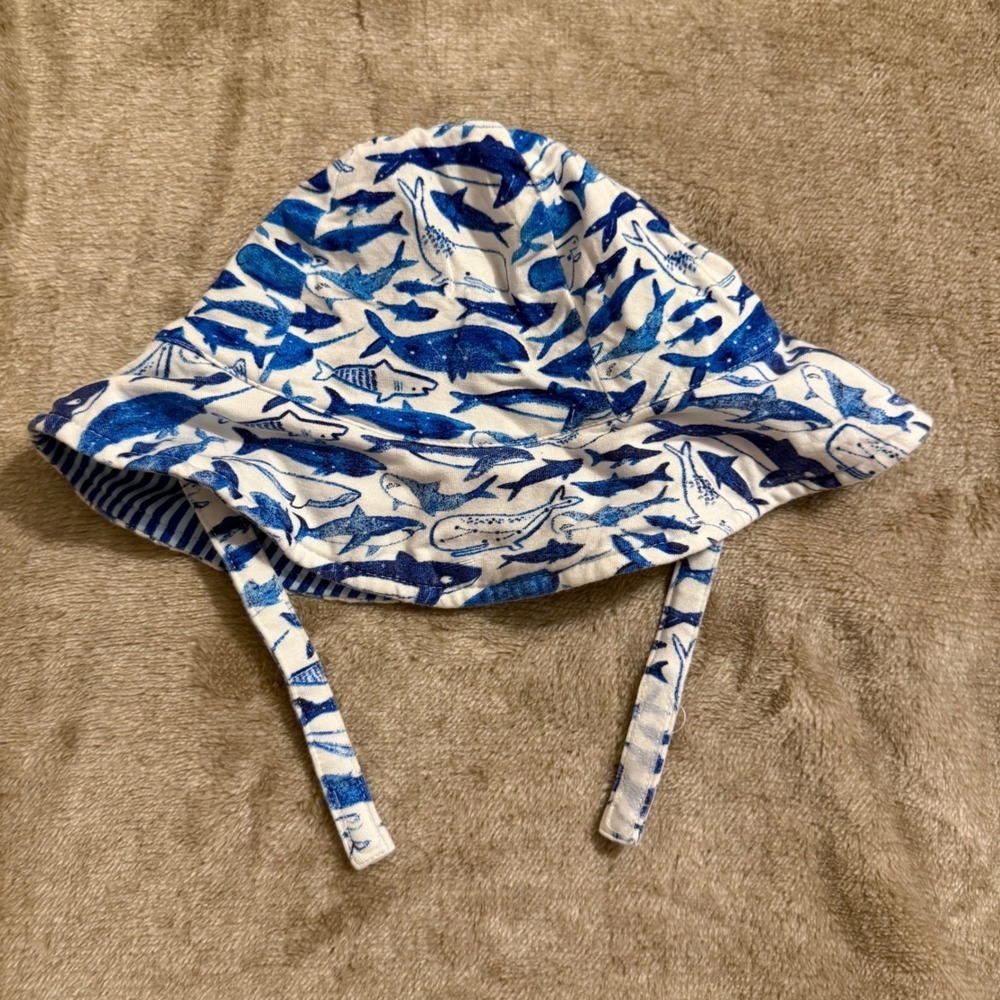 Angel Dear Baby Shark Print Reversible Sun Hat Blue White Bamboo 0-12M